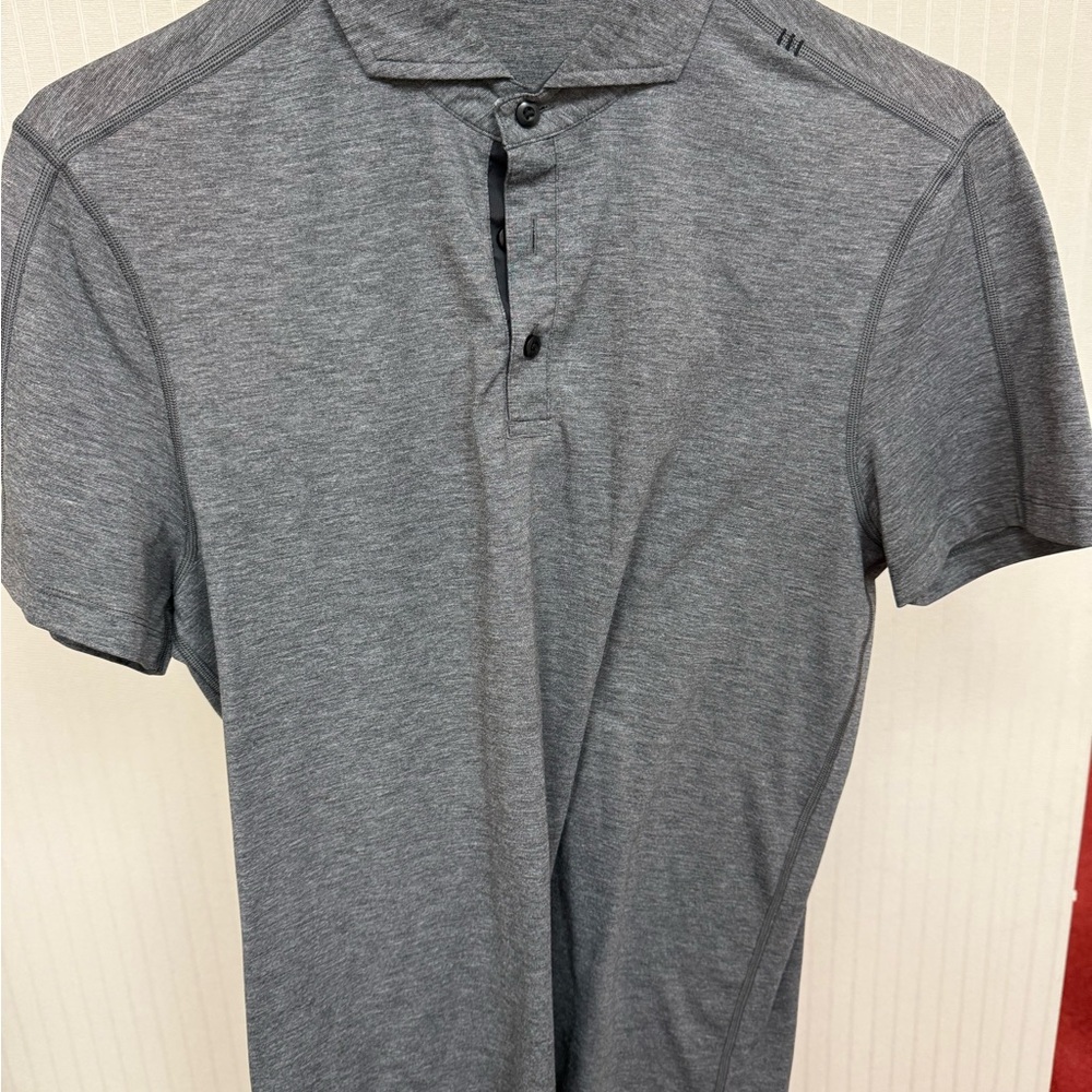 Men’s lululemon Gray Polo Shirt